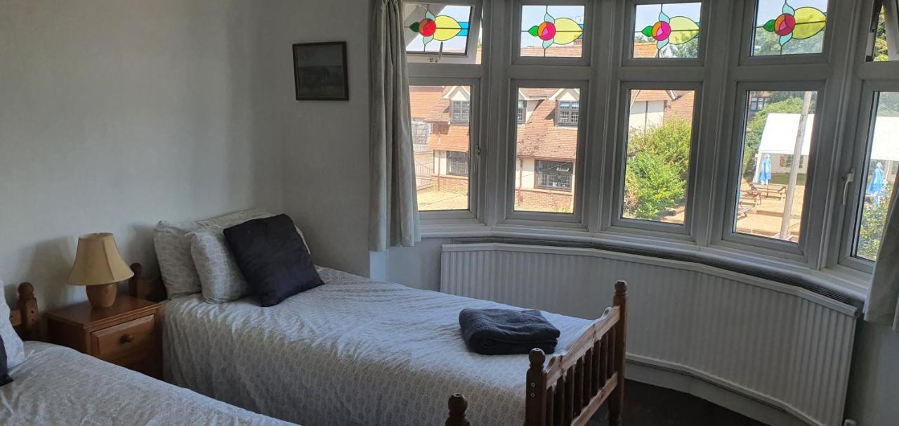Private Rooms Just 19 Minutes From Central London Northfleet ภายนอก รูปภาพ