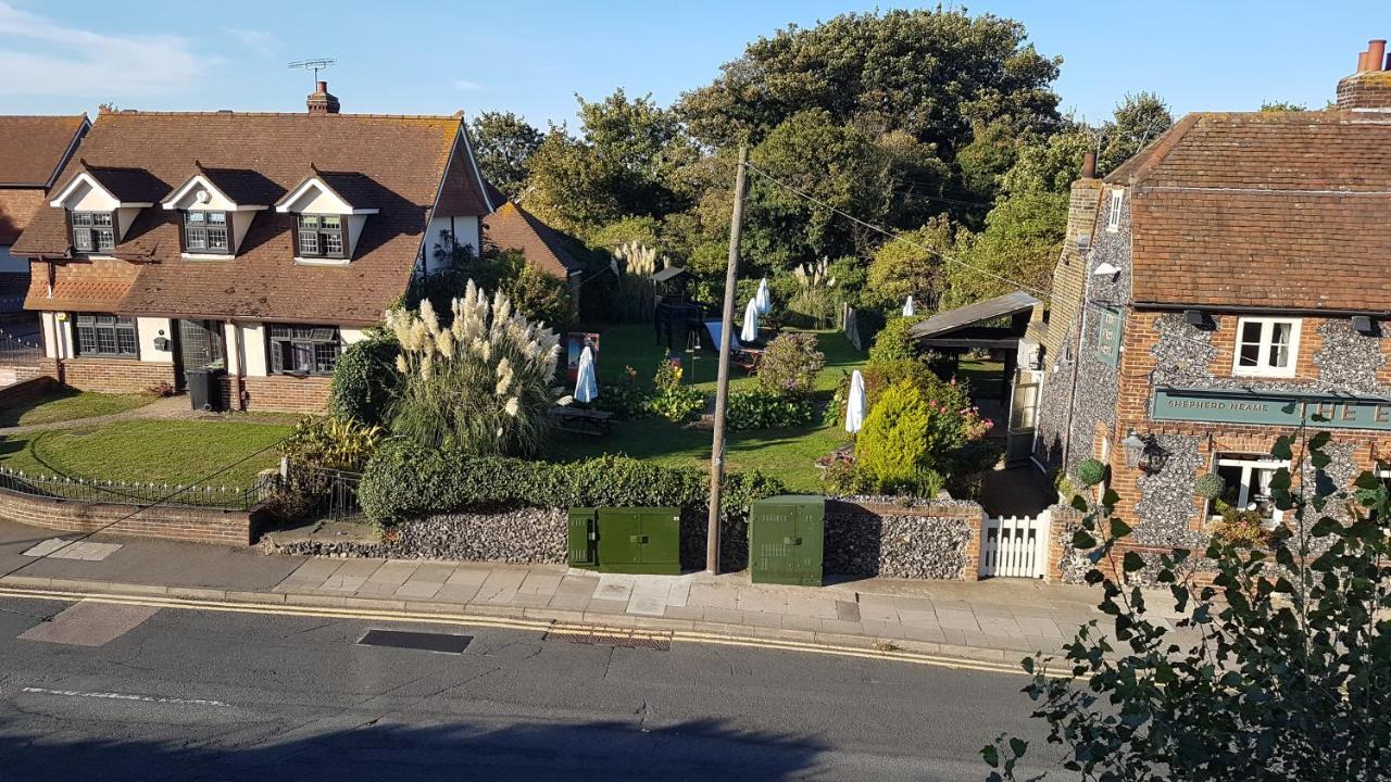 Private Rooms Just 19 Minutes From Central London Northfleet ภายนอก รูปภาพ